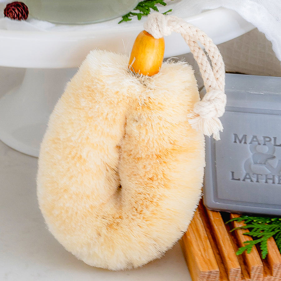 Lucky Ducky, Lather & Love